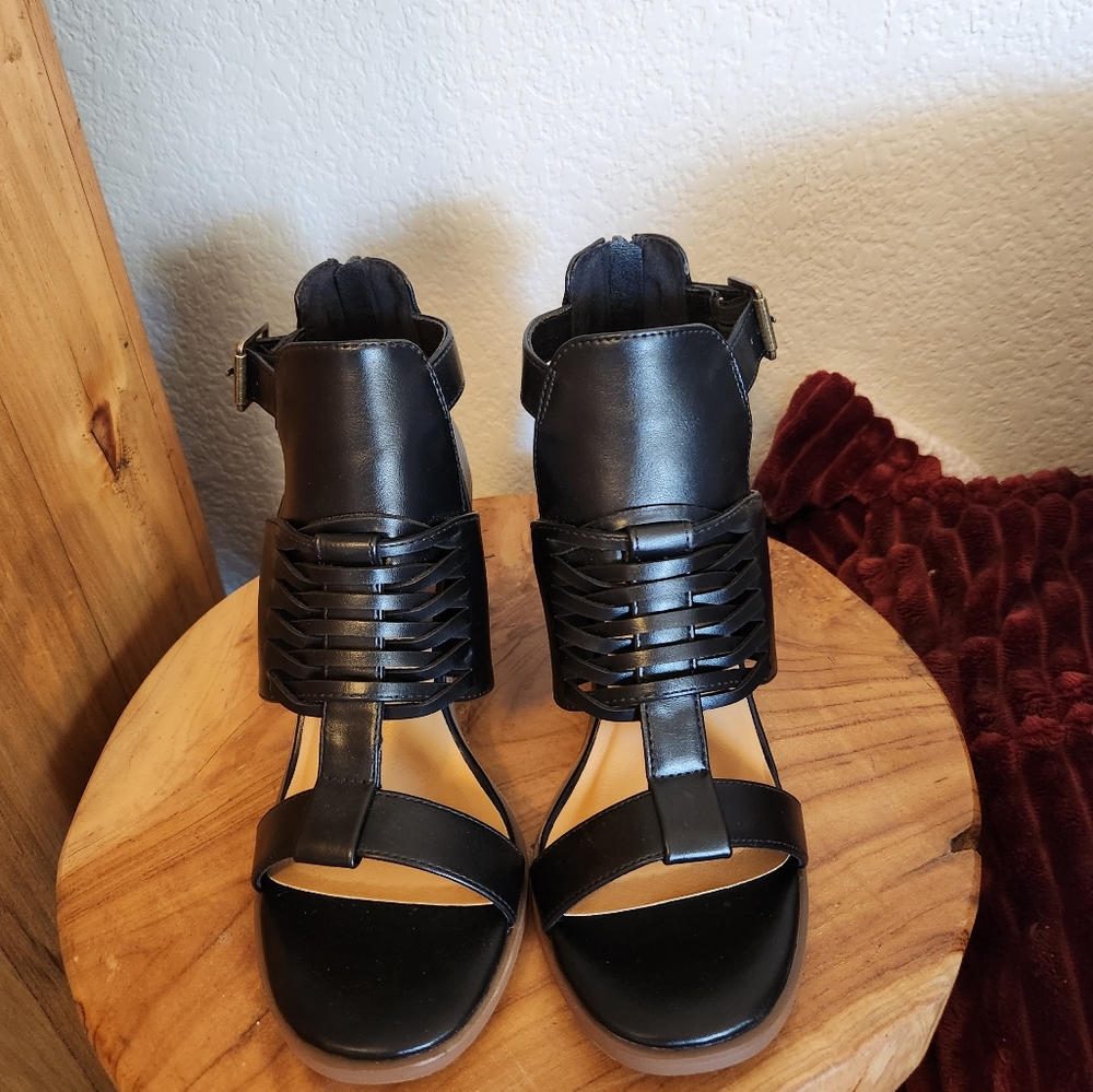 Wedges - Picture 2 of 5